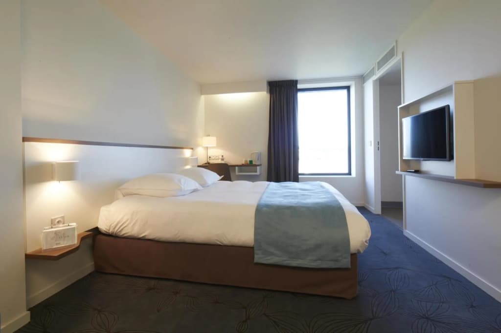 ibis Styles Bordeaux Begles Arena - Miniature 6