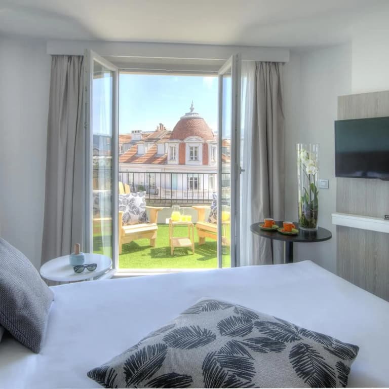 Ibis Styles Nice Centre Gare - Miniature 7
