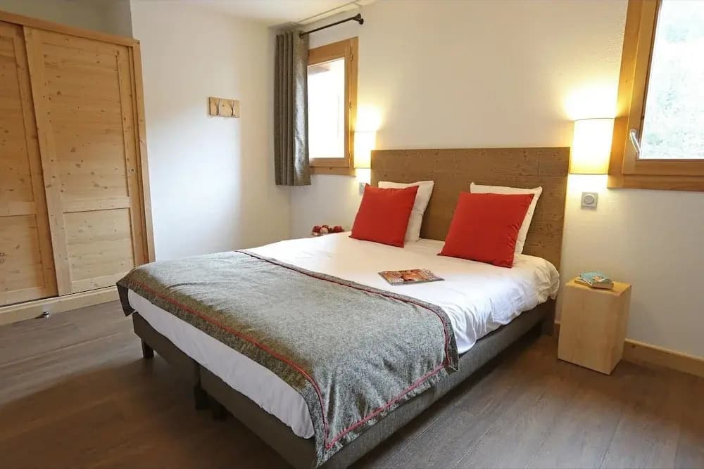 Apartment in Les Menuires With Spa Access - Miniature 6