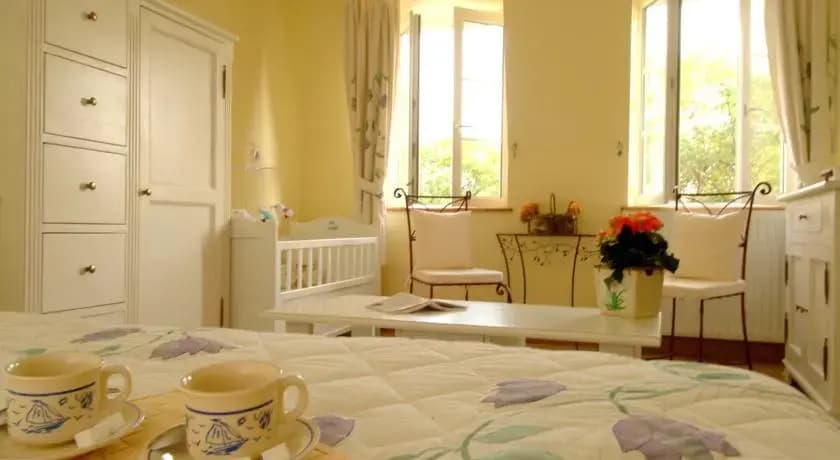 Chambres d'Hôtes et Roulottes Le Clos du Quesnay - Photo 3