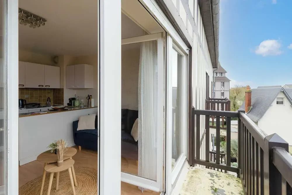 Charm 2 Rooms With Parking in Heart of Deauville - Miniature 7