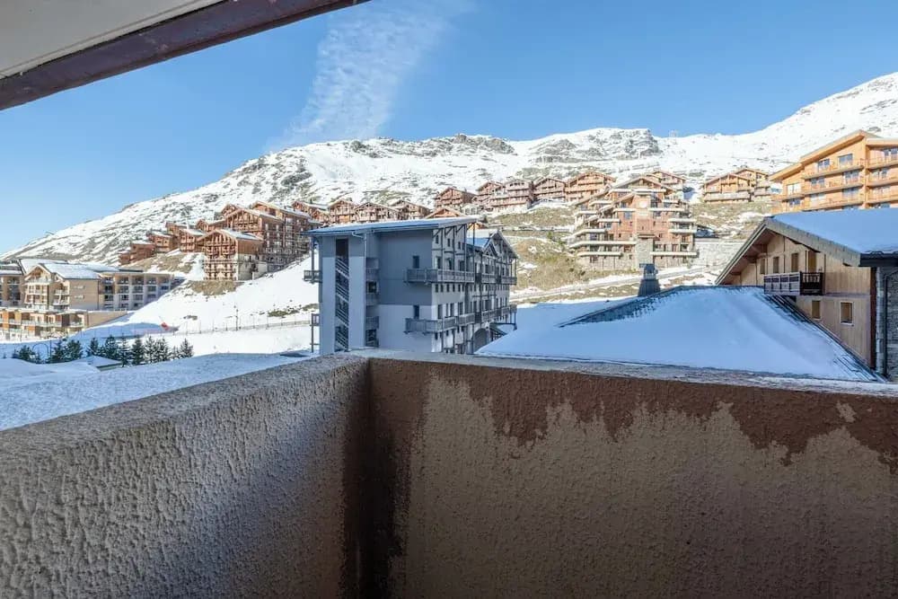 2 Bedroom Apartment With Parking and Balcony - Miniature 7