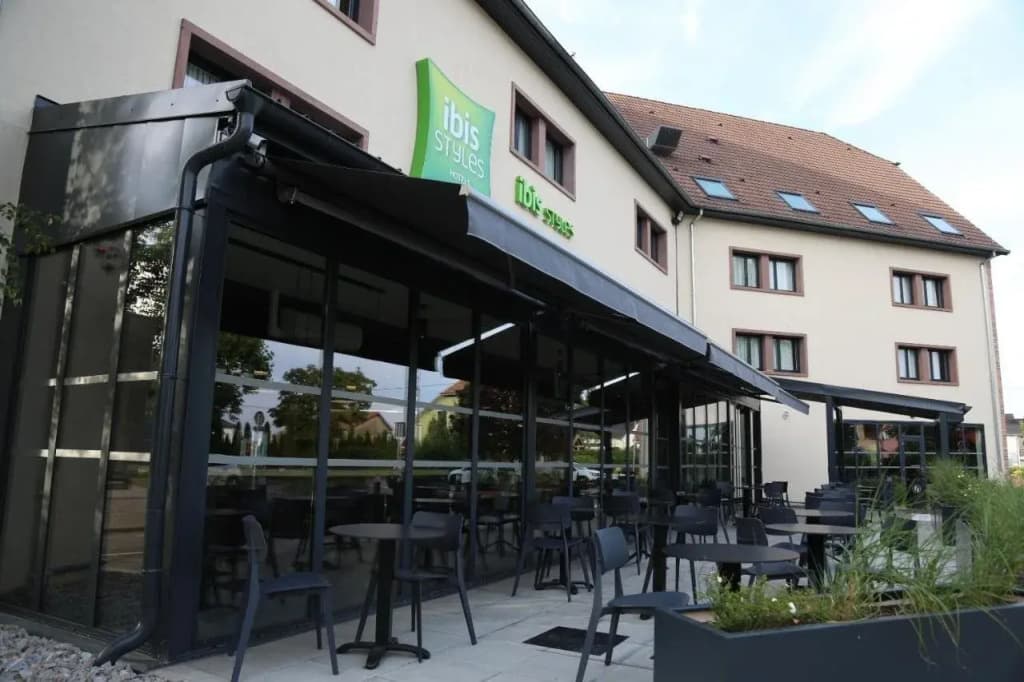 ibis Styles Bâle-Mulhouse Aéroport - Photo 1
