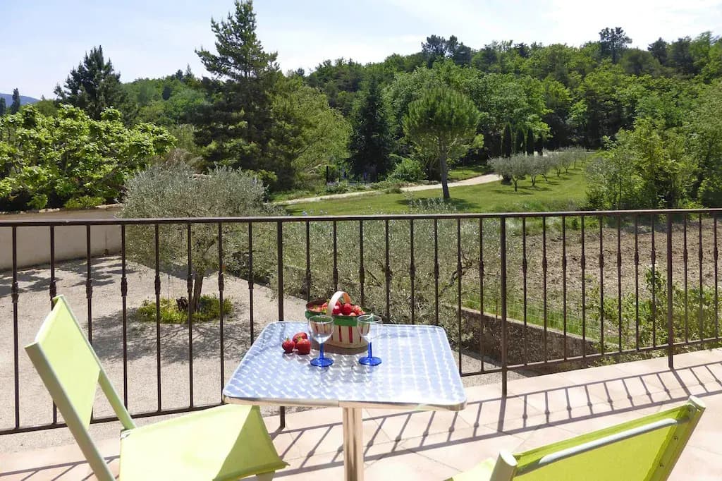 Cosy Holiday Flat With Communal Pool, Malaucène - Photo 3