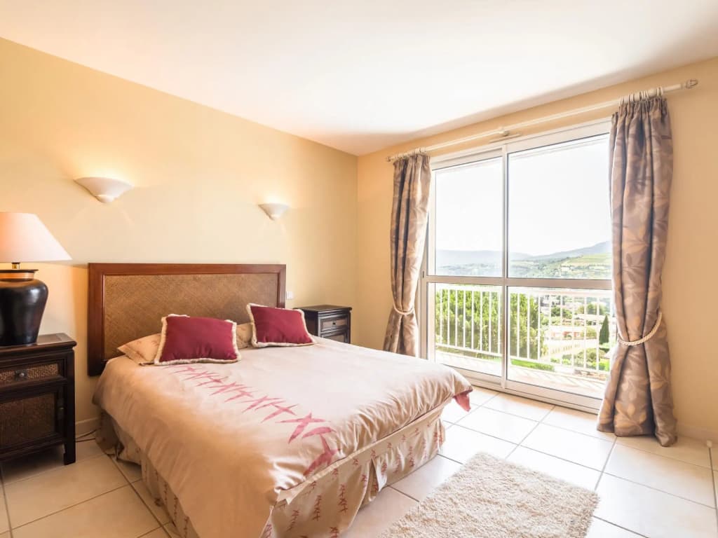 Villa in Limoux With Private Pool & Mountain Views - Photo 3