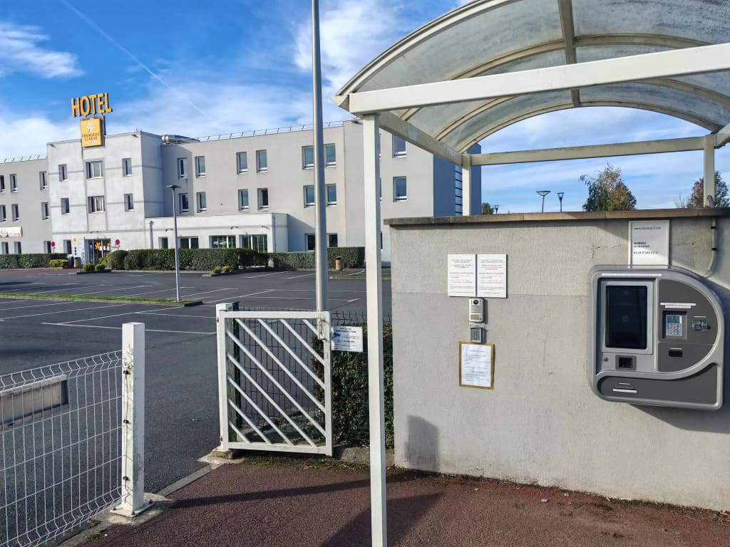 Hôtel Première Classe Caen Nord - Mémorial - Photo 1