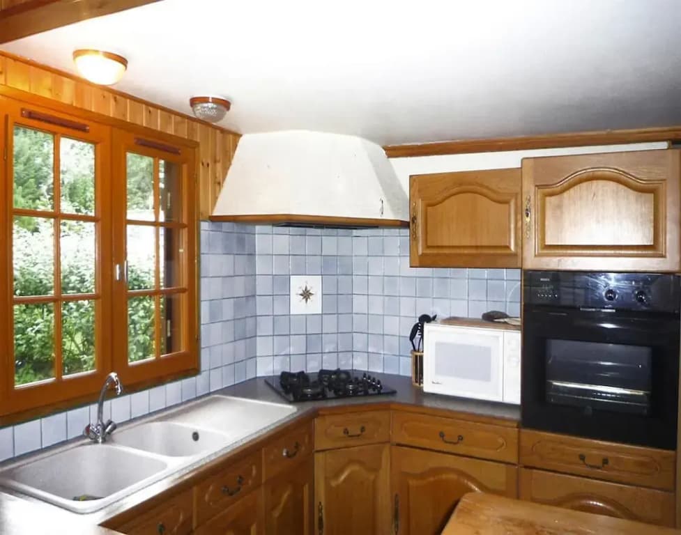Wooden House by Beach Near Barneville - Photo 4