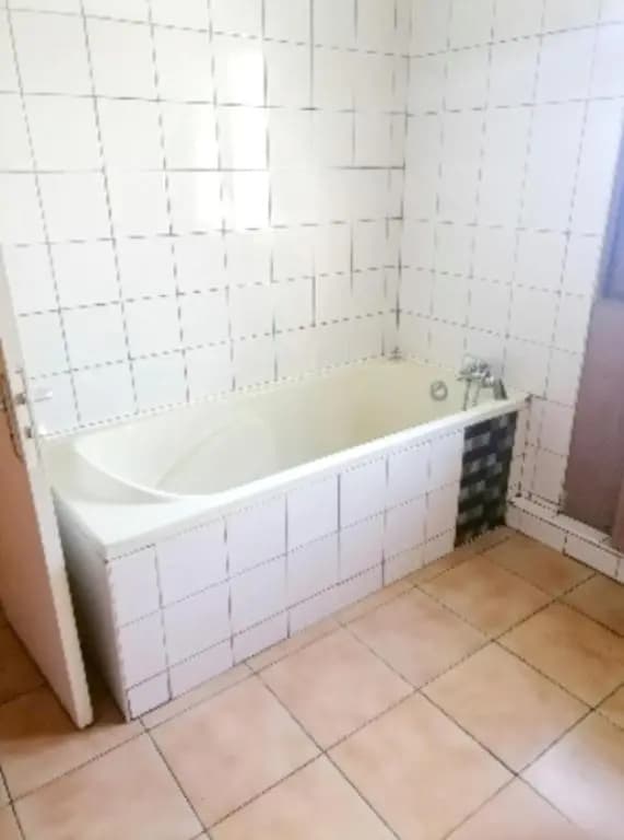 Appartement d'une chambre avec jardin clos et wifi a Avignon - Miniature 7