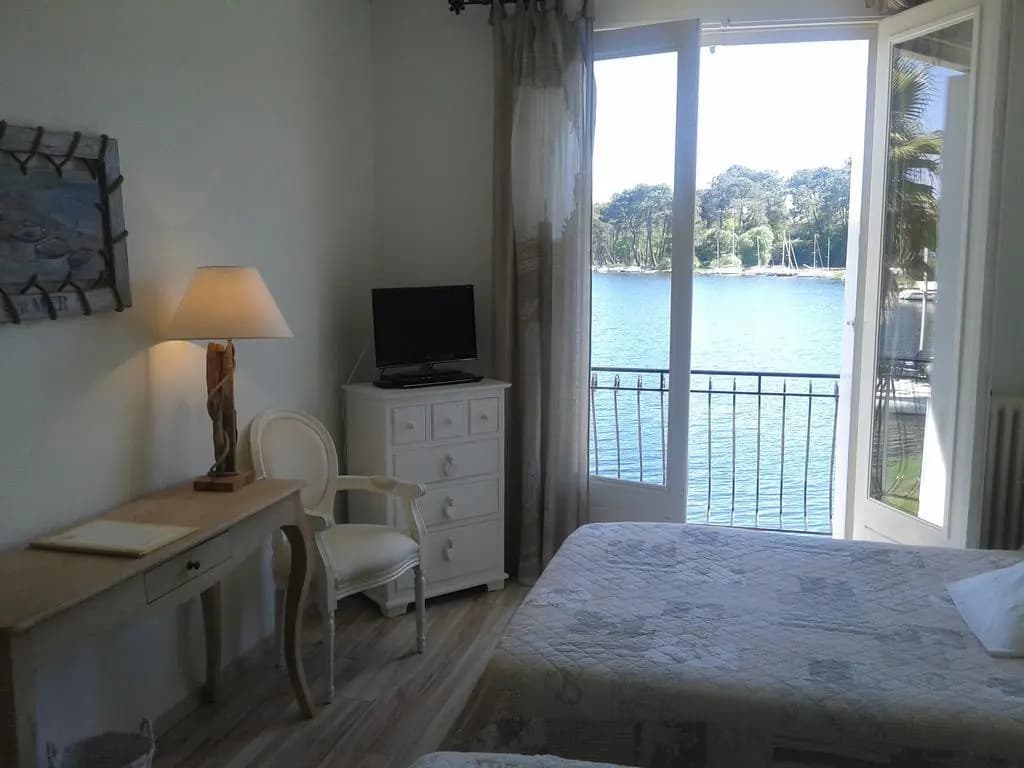 La Caravelle Logis - Photo 2