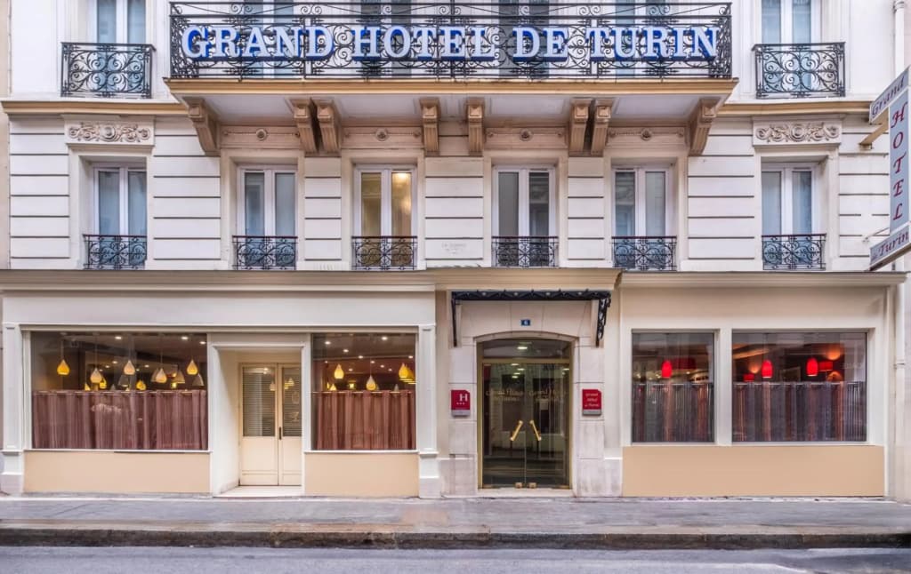 Grand Hotel De Turin - Photo 1