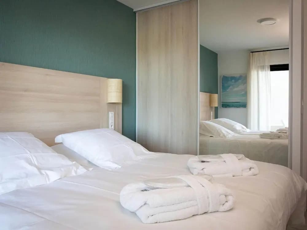 Apartment on Residence Horizon Golf in St. Cyprien - Photo 2