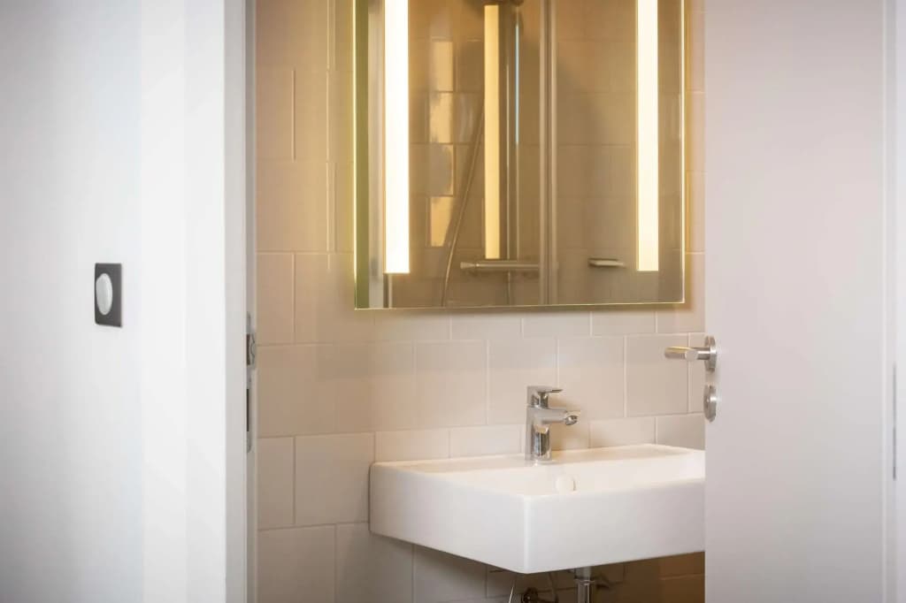 Best Western 11BAUER Paris Saint-Ouen - Miniature 7