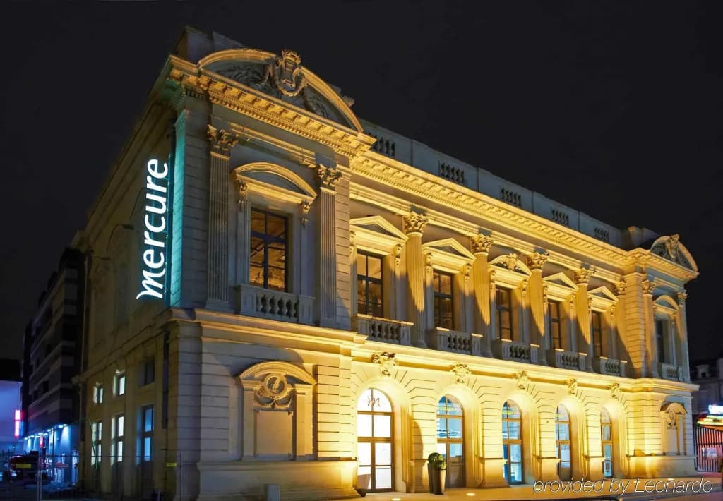 Mercure Cholet Centre - Photo 1
