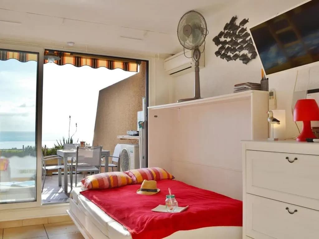 Appartement Le Lavandou, 1 pièce, 4 personnes - FR-1-251-306 - Photo 2