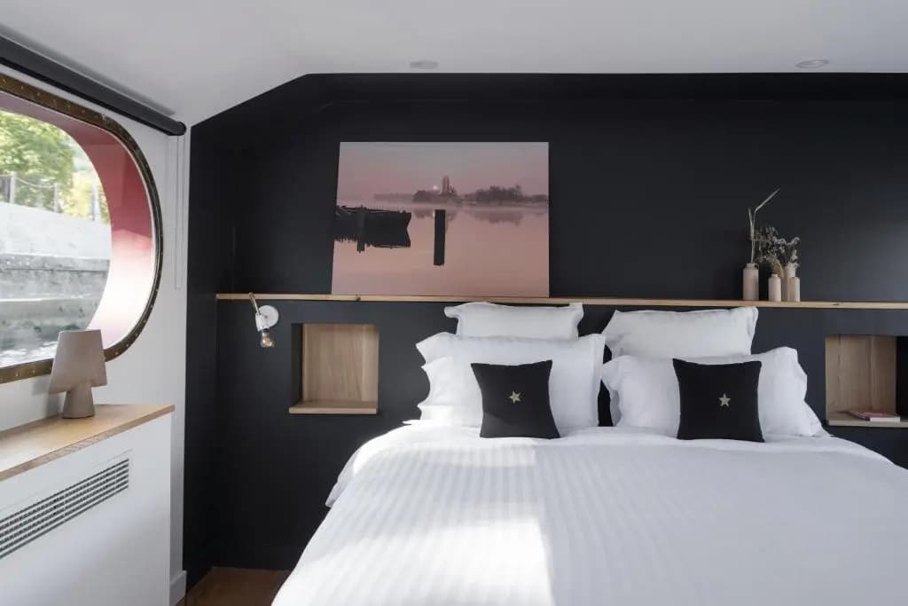 LA PENICHE - Bed And Bicycle - Tournon - Photo 1