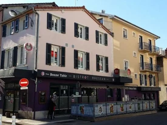 Bourg Centre Résidence - Photo 3