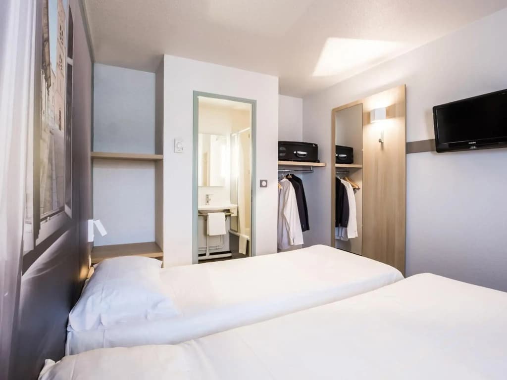 B&B HOTEL Mulhouse Centre - Miniature 6