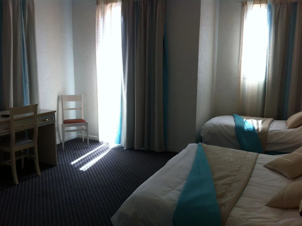 Hôtel Miramar - Photo 3
