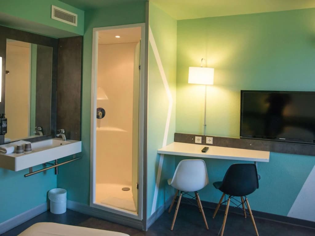 ibis budget Archamps Porte de Genève - Photo 4