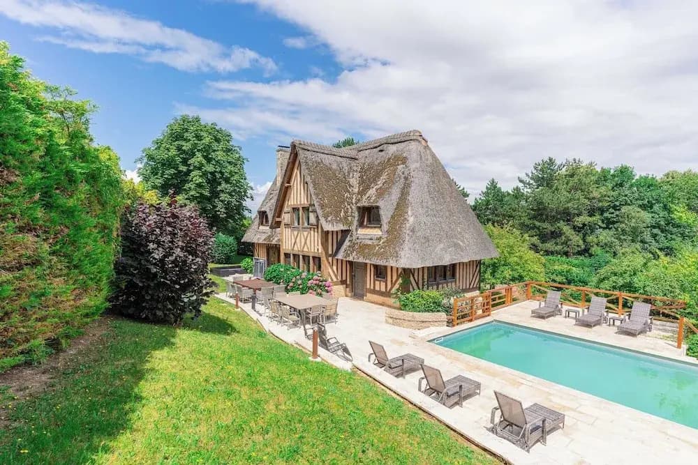 Haven of Peace With Heated Pool and Garden - Miniature 8