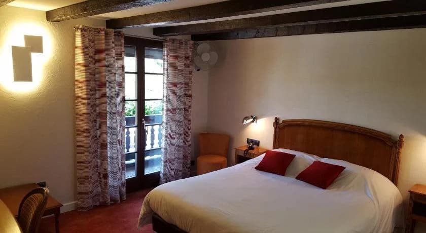 Hotel Père Benoît - Photo 4