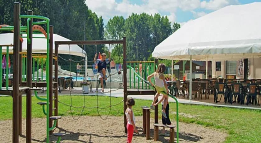 Camping La Citadelle - Miniature 6