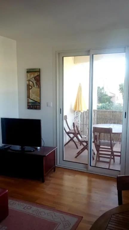 Appartement de 2 chambres a Saint Cyr sur Mer a 200 m de la plage avec terrasse et wifi - Photo 4