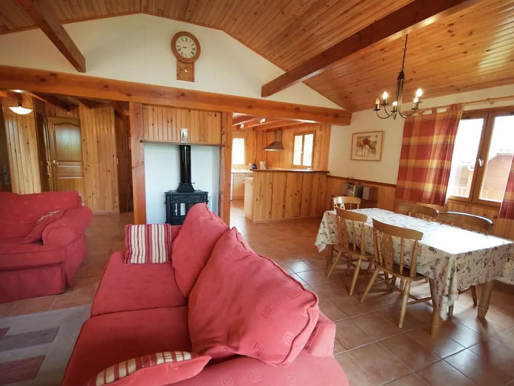 Secluded holiday home with dishwasher, close to Sarlat - Miniature 7