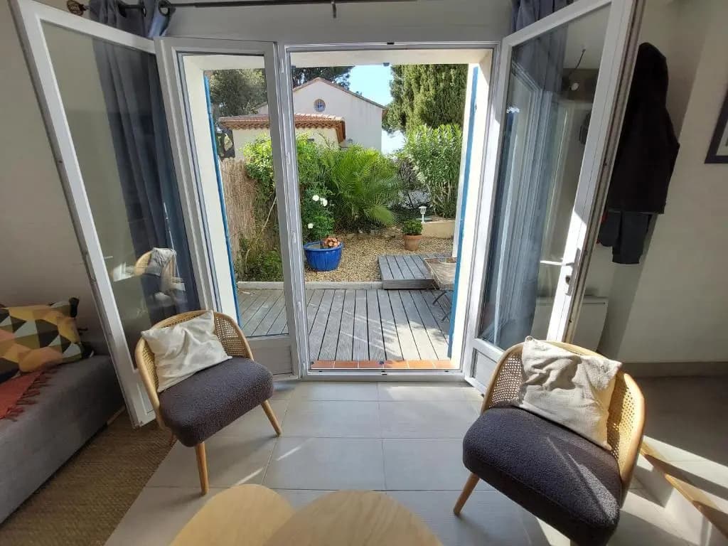 Bormes les Mimosas, Hameau de Cabasson, à 400m de la mer et du fort de Bregançon, Villa classée 3 étoiles, de 2 à 8 person...