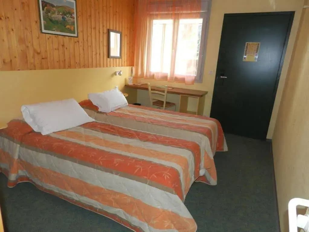 Fasthôtel Thônes - Photo 4