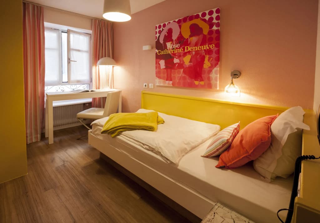 Hotel Roses - Photo 3