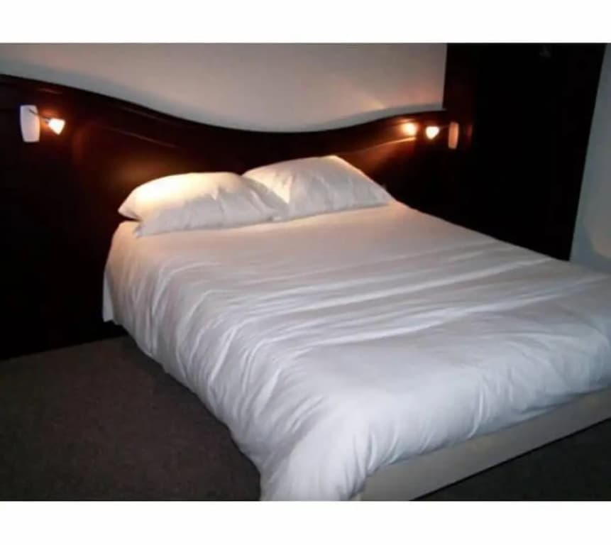 Fasthotel Paris Sud Saint Fargeau - Photo 3
