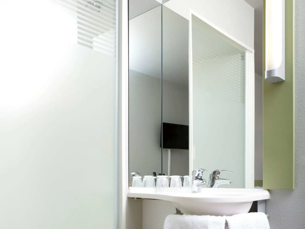ibis budget Pontarlier - Miniature 7
