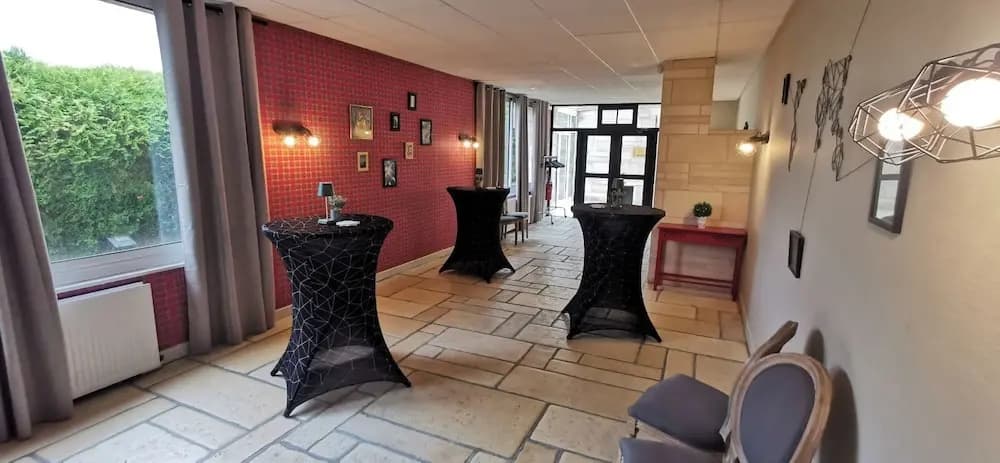 Hôtel Le Prieuré - Photo 2