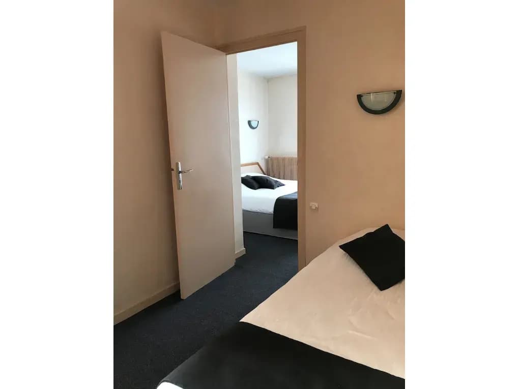 Hotel Evian Express - Miniature 6