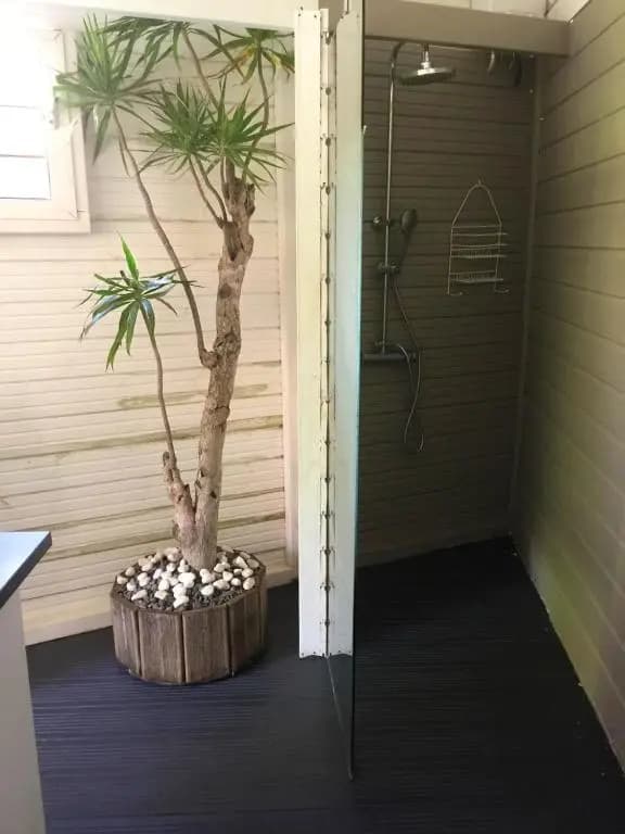 Maison de 2 chambres avec piscine privee jardin amenage et wifi a Saint Joseph a 6 km de la plage - Miniature 6