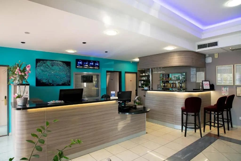 Hôtel Ariane - Photo 1