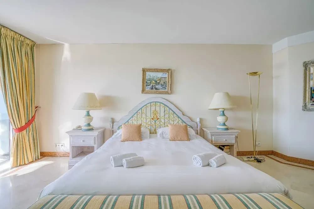 Apartment 60sqm on the Croisette - Balcony With sea View - Photo 3