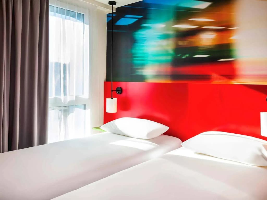 Ibis Styles Mulhouse Centre Gare - Photo 4