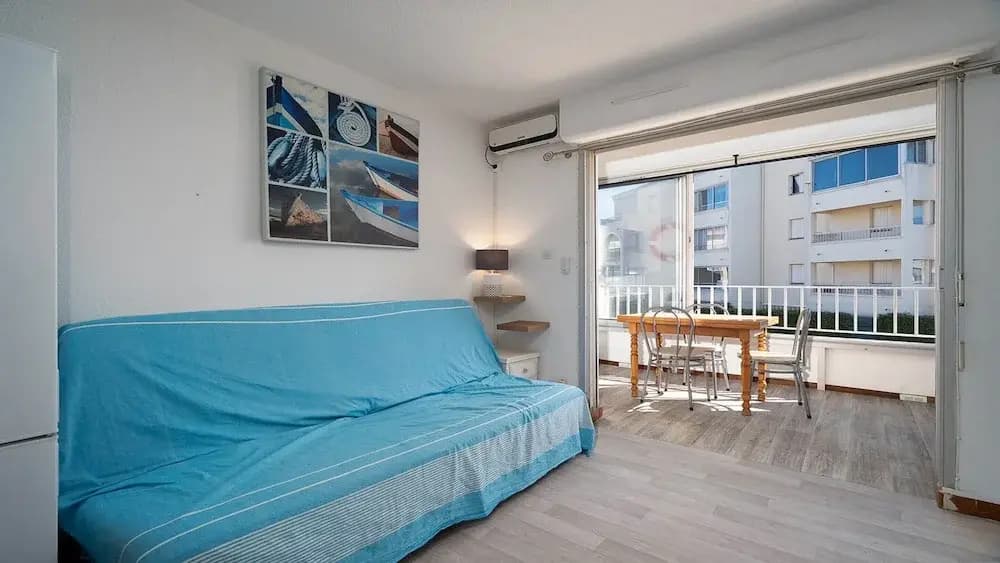 Apartment in Agde Near Beach & Heated Pool - Photo 2