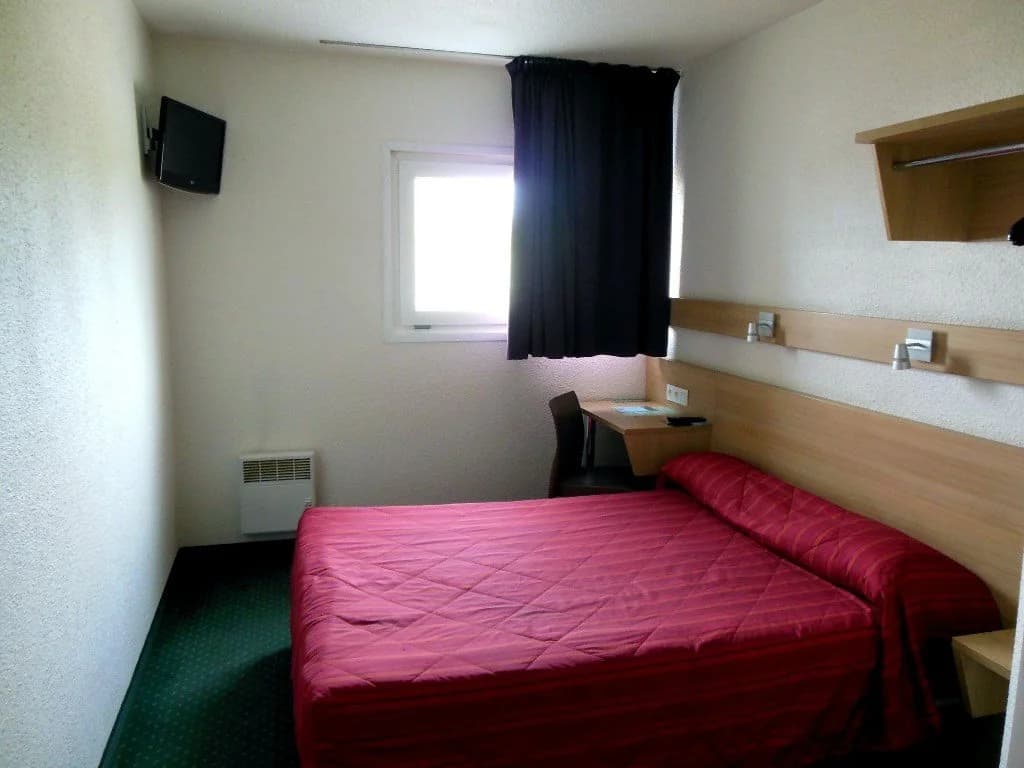 Mister Bed Tours - Photo 2