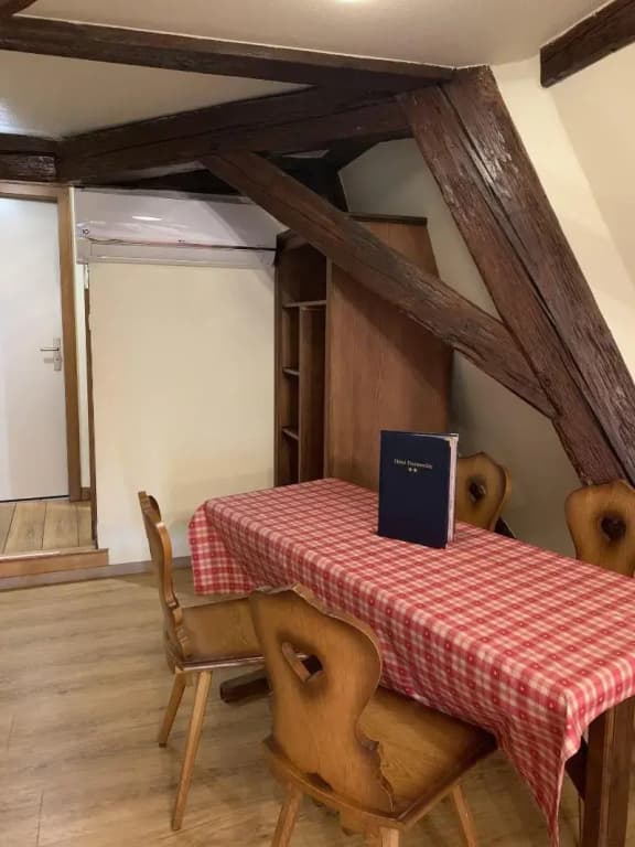 Hotel Dontenville - Photo 1