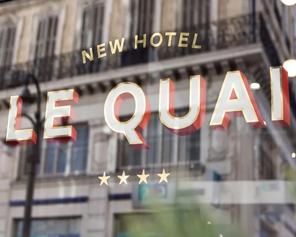 New Hotel Le Quai - Vieux Port - Photo 1
