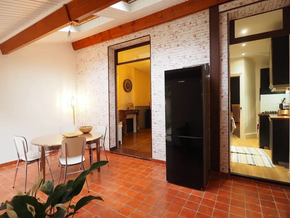 Elegant Bourgeoise Style House - Photo 4