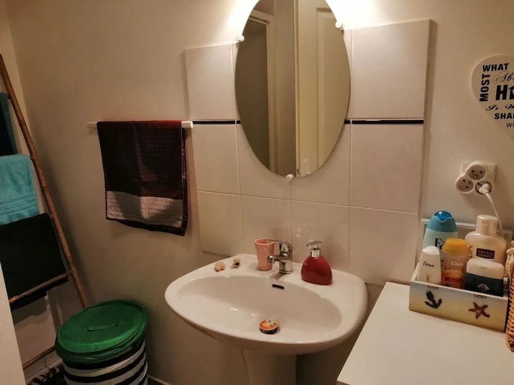 Chambre tout confort - Miniature 7