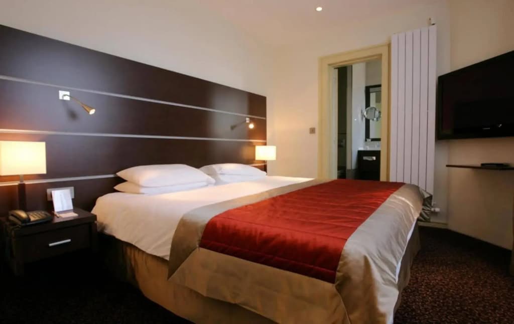 Hôtel Bristol - Miniature 7
