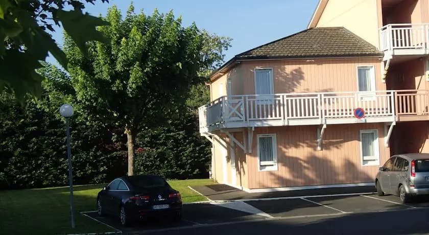 Fasthotel Albi - Photo 1