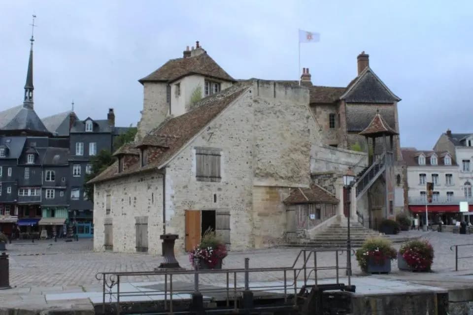 Les Glycines - Photo 2