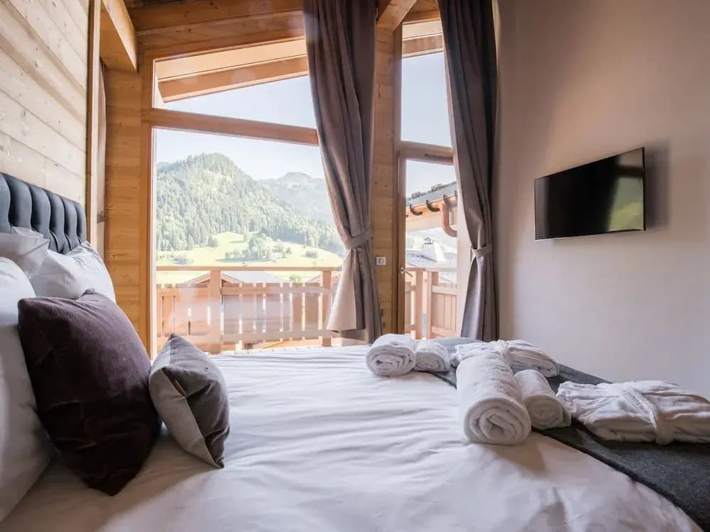Luxury Chalet Near Megeve - Photo 2