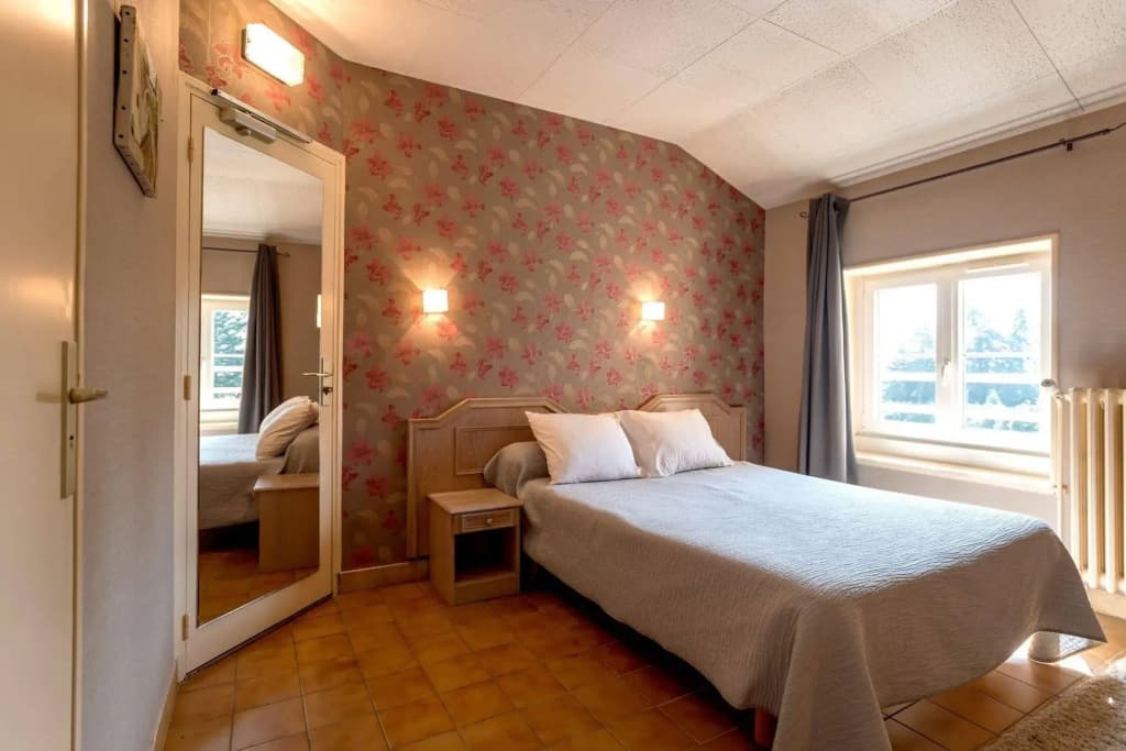 Domaine des Cèdres : Logis Hôtel, Résidence, Gîtes et Insolites - Miniature 6